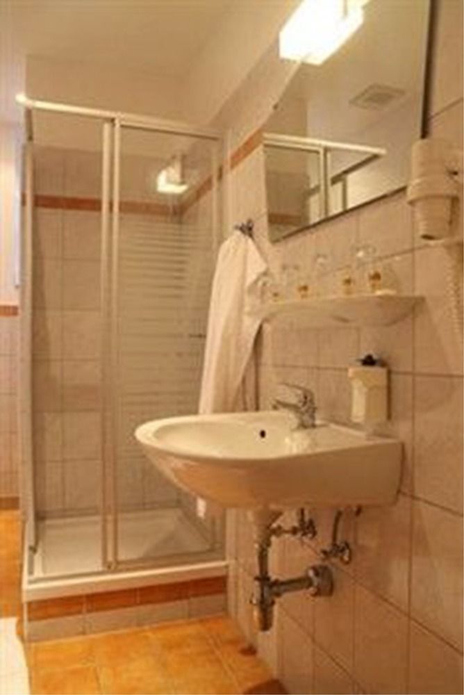 Hotel Gisela 3*
