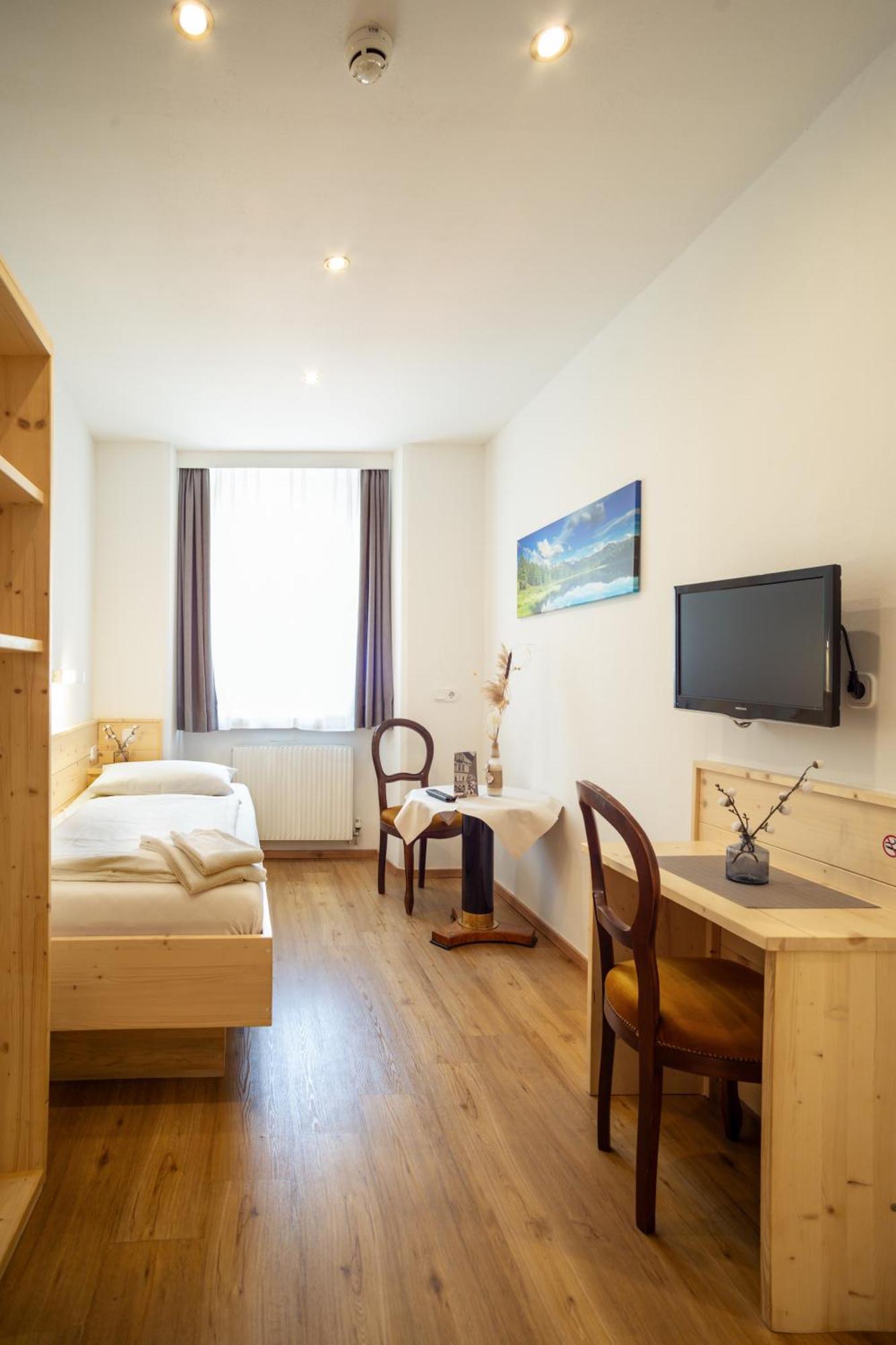 Hotel Gisela
